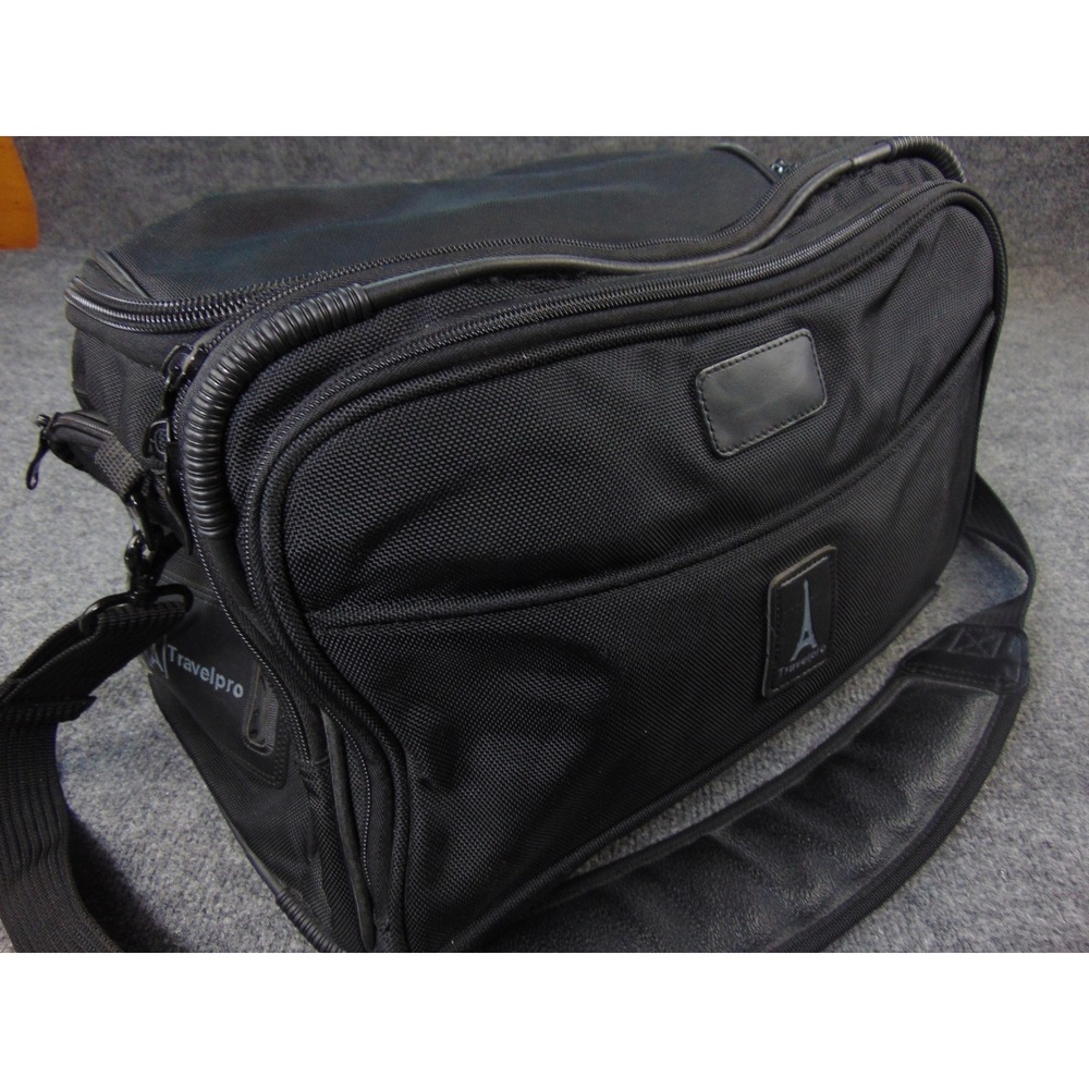 Travelpro Flight Crew Mens Black Solid Travel Tote Bag Business Pilot Utility